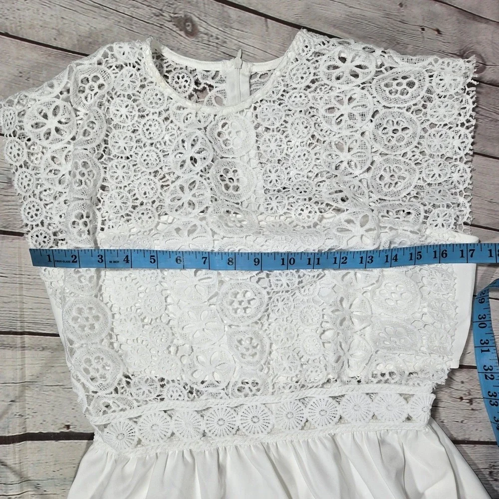 Area Stars White Lace Trim Dress Medium NWT Crochet Boho Coquette Mini‎
